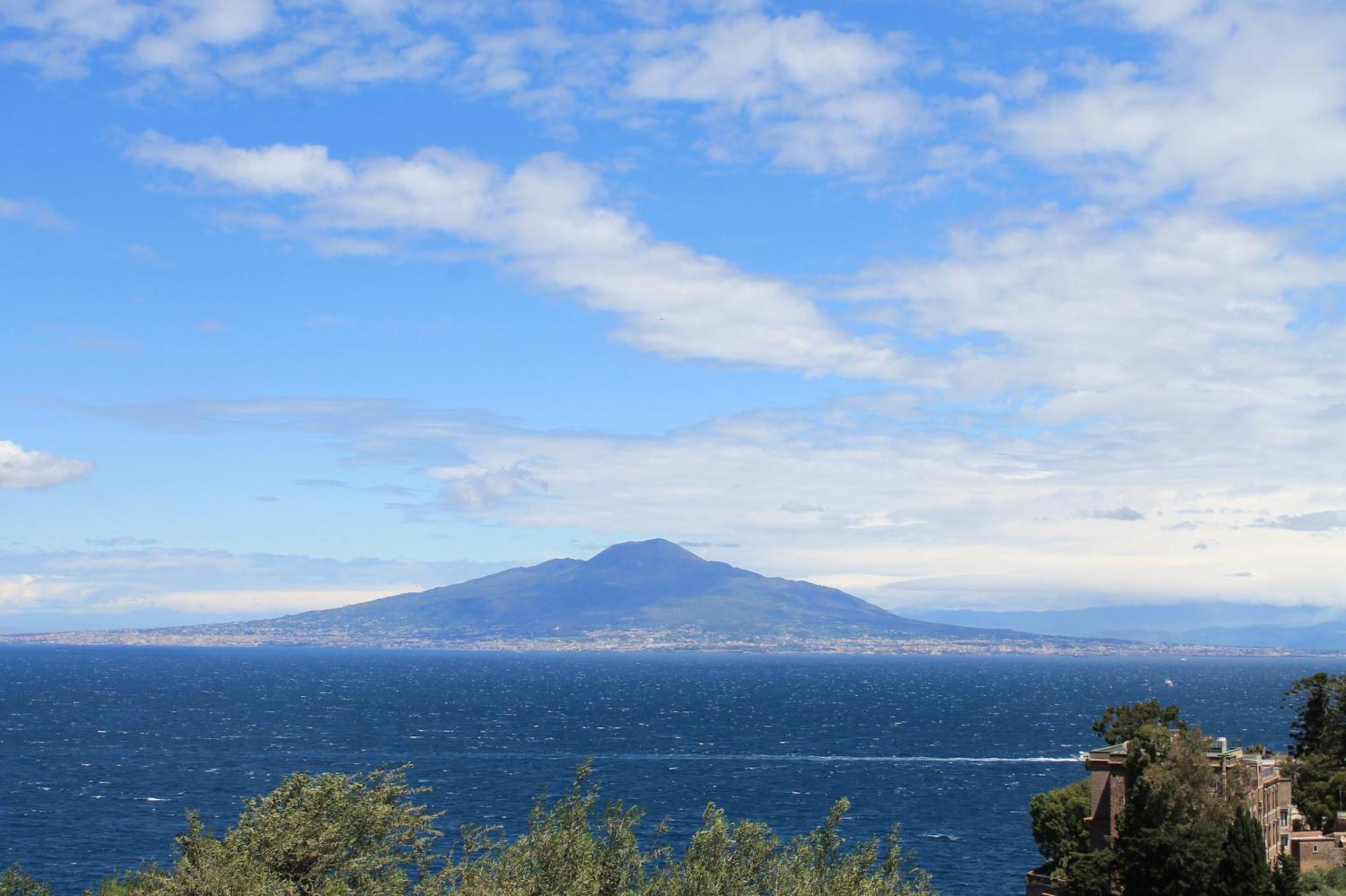 Sorrento Tower Apartman Kültér fotó